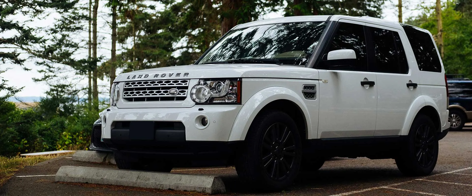 Land Rover Repair & Services near Warren and Clinton Twp, MI